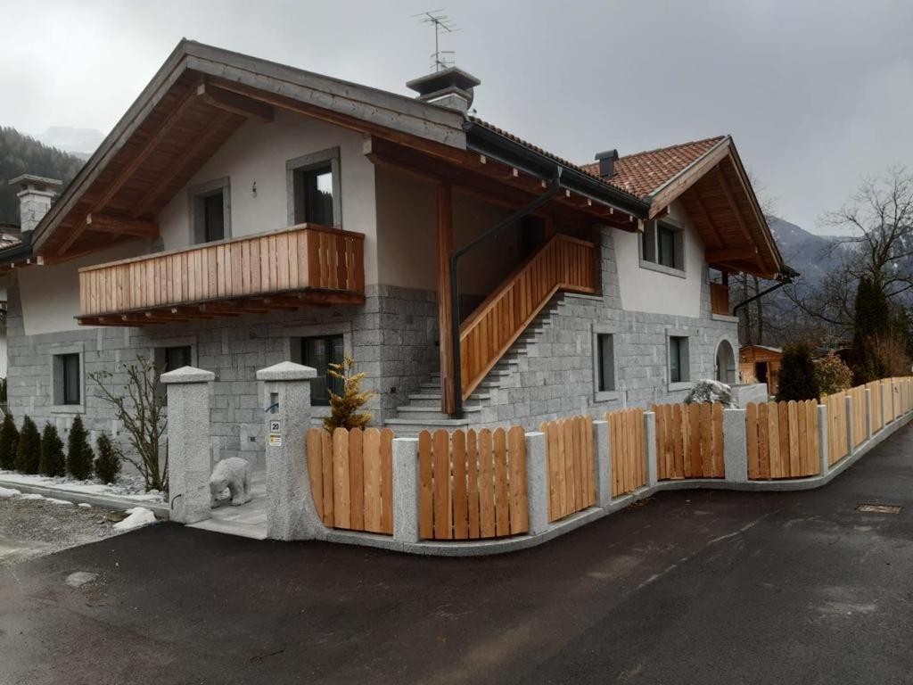 B&B Casa Il Sasso Pinzolo Exterior foto